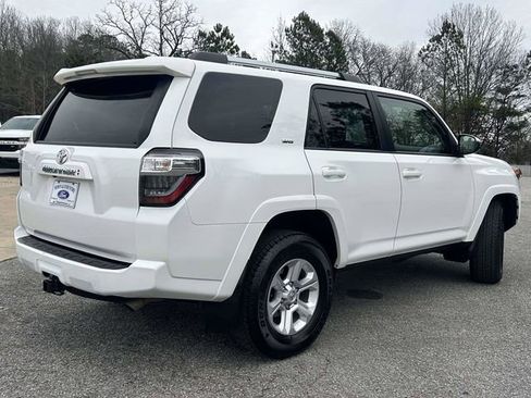 Used 2024 Toyota 4Runner SR5 image 3