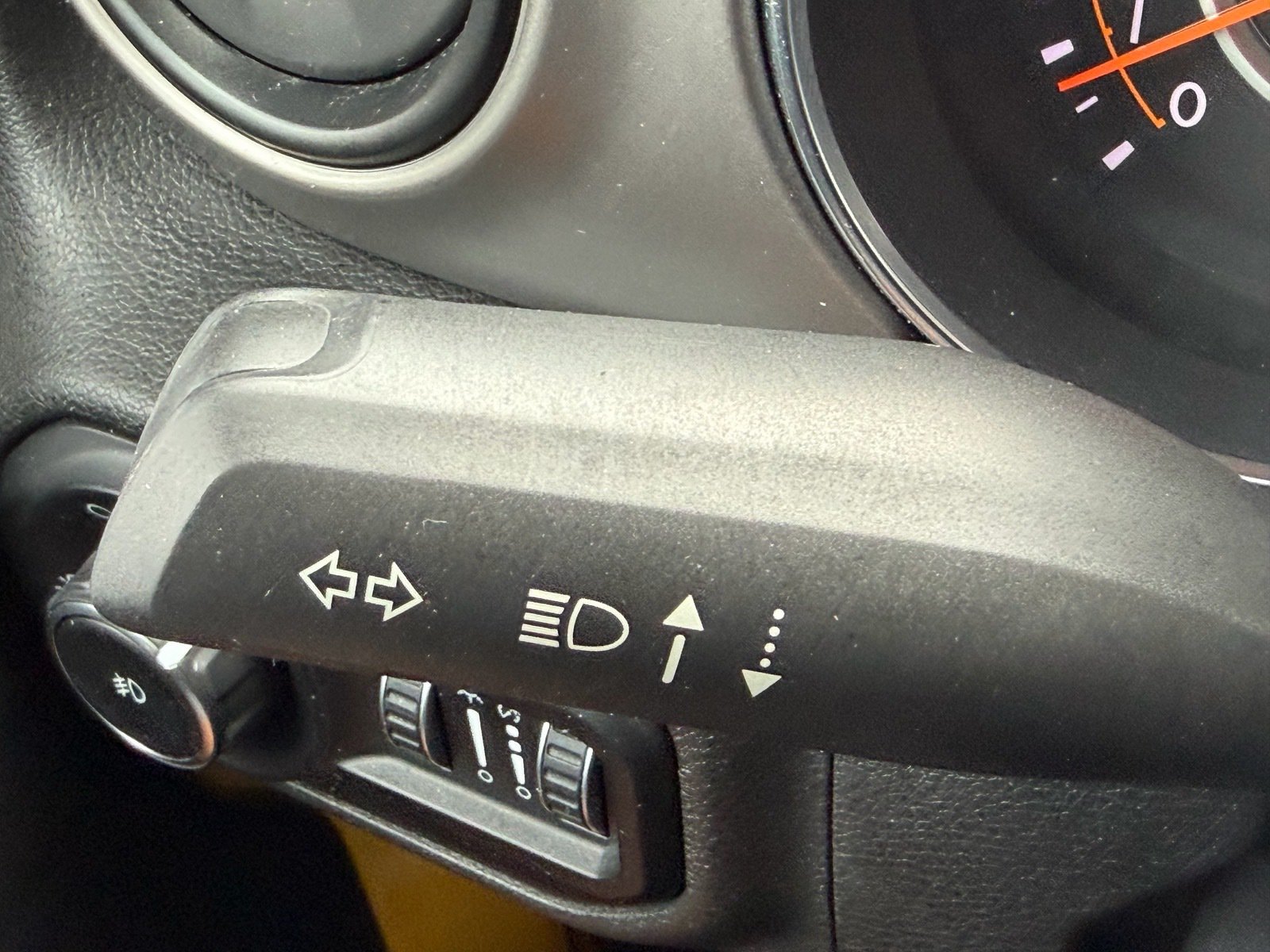 Used 2020 Jeep Wrangler Sport AWD/4WD image 29