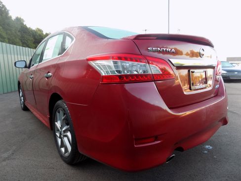 Used 2013 Nissan Sentra SR image 4