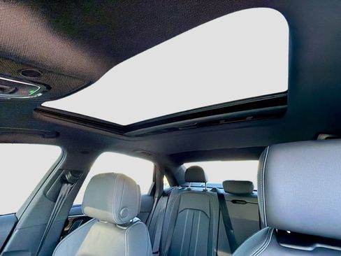 Used 2023 Audi S4 Premium Plus w/ Premium Plus Package image 23