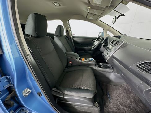 Used 2014 Nissan Leaf S w/ Charge Package image 28