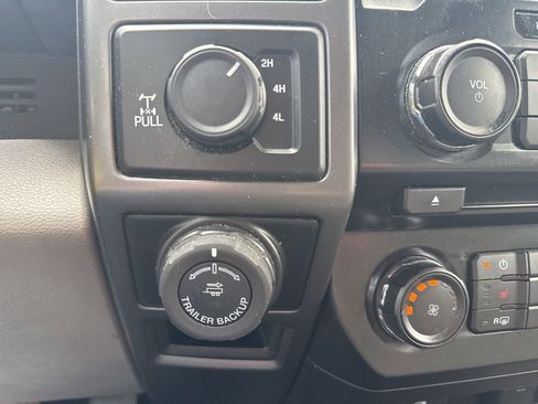 Used 2017 Ford F150 XLT w/ Equipment Group 302A Luxury image 20