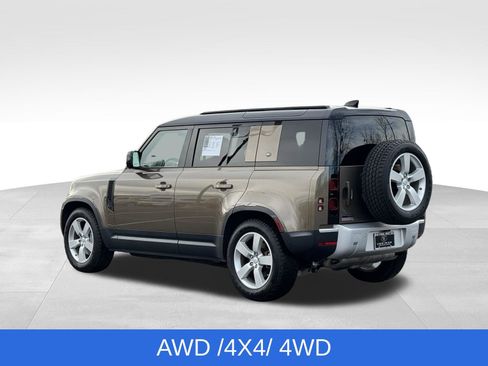 Used 2020 Land Rover Defender 110 First Edition AWD/4WD image 11