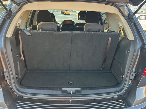 Used 2018 Dodge Journey SE w/ Blacktop Package image 33