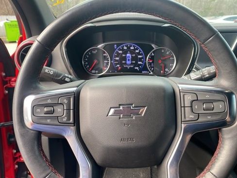 Used 2022 Chevrolet Blazer RS image 18