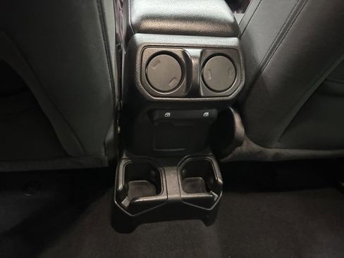 Used 2021 Jeep Wrangler Unlimited Sport image 8