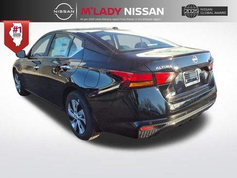 New 2025 Nissan Altima 2.5 S image 5