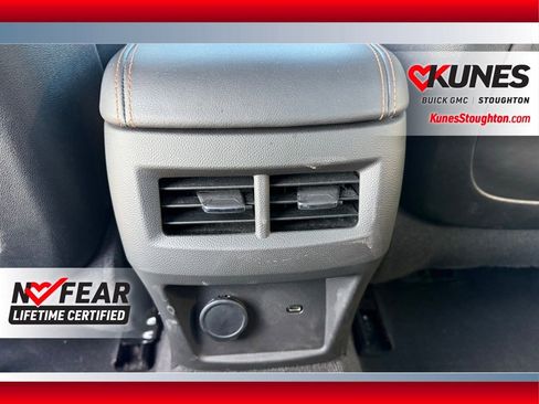 Used 2023 Cadillac CT5 Sport image 40