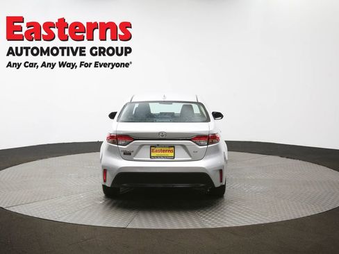 Used 2023 Toyota Corolla LE FWD image 35