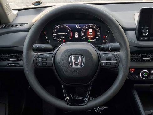 New 2025 Honda Accord SE image 28