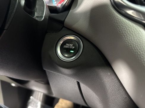 Used 2023 Chevrolet Equinox LS FWD image 21