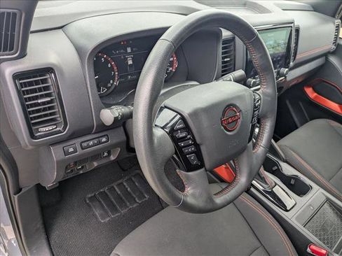 Used 2023 Nissan Frontier PRO-4X w/ Pro Convenience Package AWD/4WD image 10