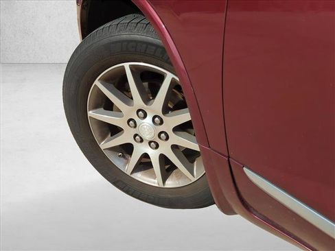 Used 2016 Buick Enclave Leather FWD image 10