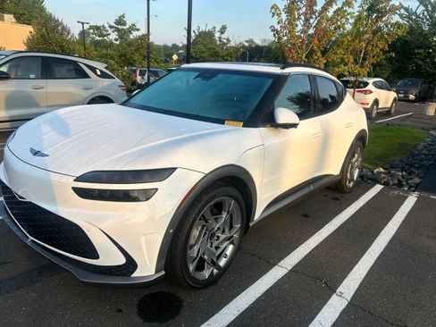 Used 2023 Genesis GV60 Performance AWD/4WD image 3