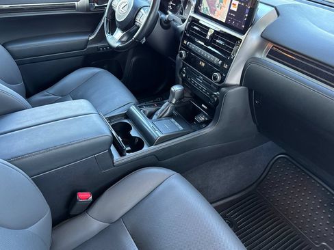 Certified 2023 Lexus GX 460 Premium w/ Premium Package AWD/4WD image 20