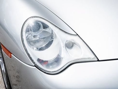 Used 2003 Porsche 911 Carrera RWD image 38