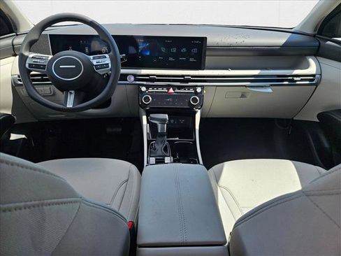 New 2025 Hyundai Tucson SEL image 15