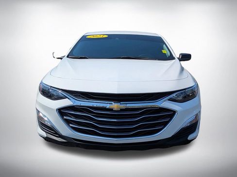 Used 2023 Chevrolet Malibu LS image 9