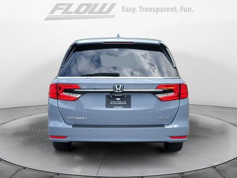Used 2024 Honda Odyssey Elite image 6