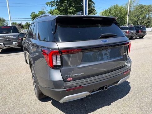 New 2026 Ford Explorer Platinum w/ LUX Leather Package AWD/4WD image 5