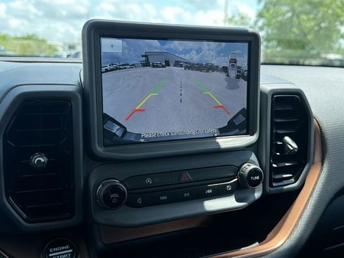 Used 2024 Ford Bronco Sport Outer Banks w/ Tech Package AWD/4WD image 24