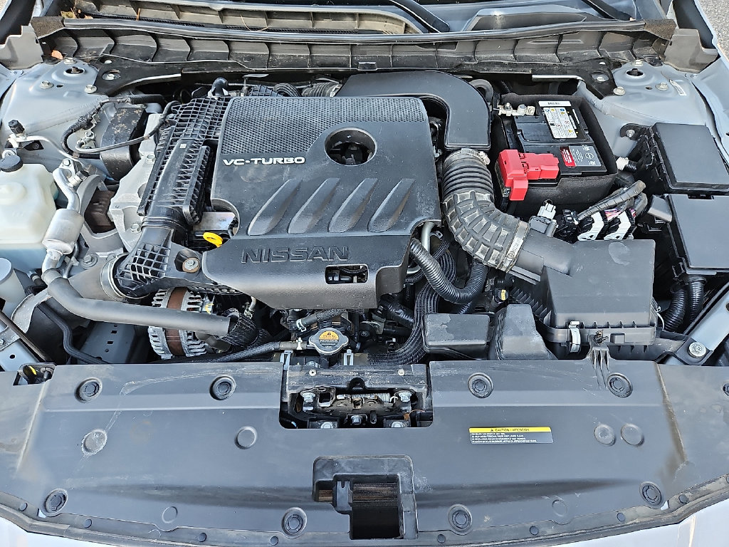 Certified 2023 Nissan Altima 2.0 SR FWD image 31