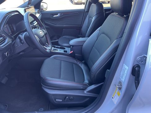 New 2026 Ford Escape ST-Line w/ Tech Pack #1 image 12