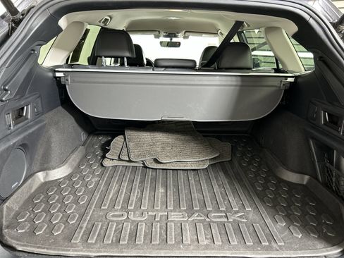 Used 2020 Subaru Outback Limited w/ Popular Package #2 AWD/4WD image 37