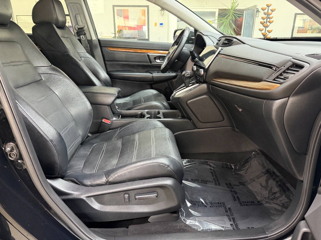 Used 2017 Honda CR-V Touring image 17