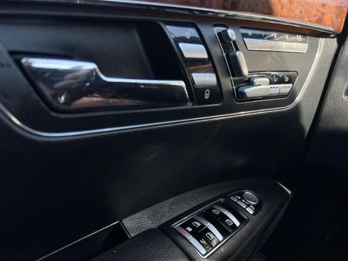 Used 2010 Mercedes-Benz S 550 image 46