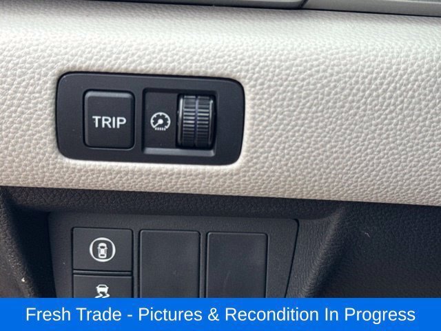 Used 2018 Honda Accord EX image 17