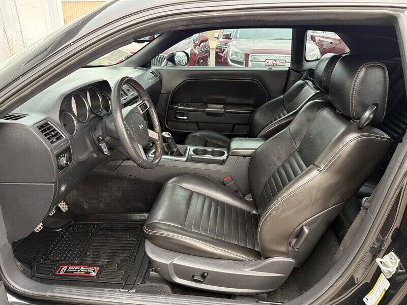 Used 2009 Dodge Challenger R/T RWD image 15