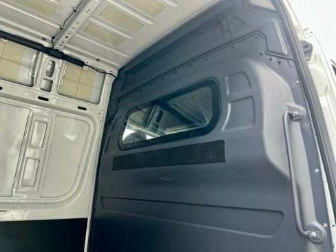 Used 2024 Mercedes-Benz Sprinter 2500 w/ Parking Package image 10