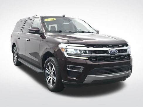 Used 2024 Ford Expedition Max Limited RWD image 3