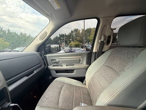 Used 2015 RAM 1500 Outdoorsman w/ Pittsburgh Penguins Edition AWD/4WD image 9