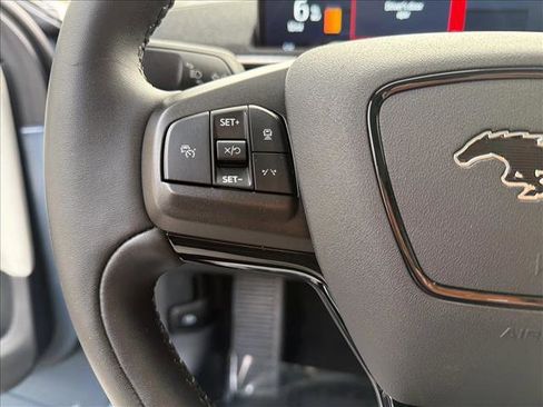 Used 2023 Ford Mustang Mach-E Premium image 18