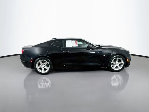 Used 2023 Chevrolet Camaro LT RWD image 7