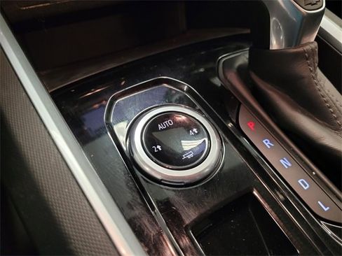 Used 2023 Chevrolet Colorado LT w/ LT Convenience Package II image 25