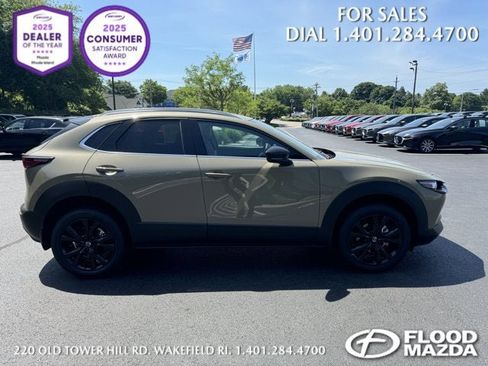 New 2025 MAZDA CX-30 Carbon image 6