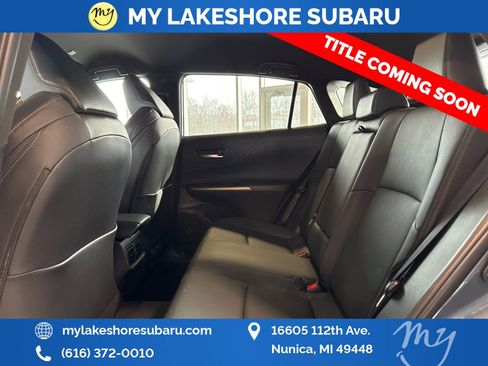 Used 2024 Toyota Venza XLE image 23