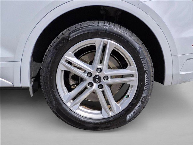 Used 2021 Audi Q5 e Premium Plus AWD/4WD image 18