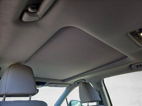 Used 2017 Lexus RX 350 FWD w/ Luxury Package image 16