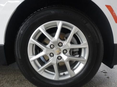 Used 2023 Chevrolet Equinox LT FWD image 27