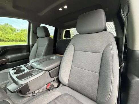 Used 2021 Chevrolet Silverado 2500 LT AWD/4WD image 23