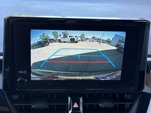 Used 2024 Toyota Corolla SE FWD image 20