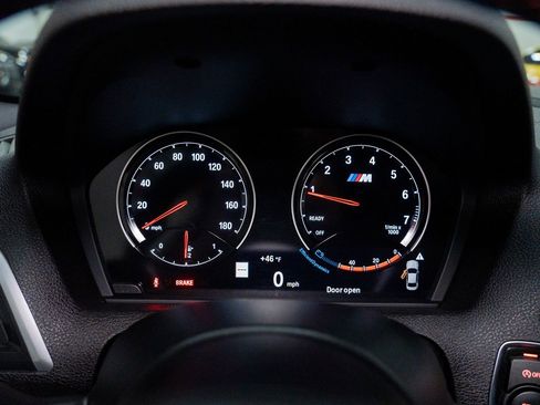 Used 2018 BMW M2 image 39