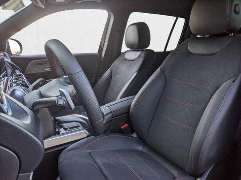 New 2023 Mercedes-Benz EQB 350 4MATIC SUV image 17