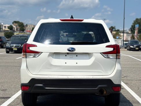 Used 2024 Subaru Forester AWD/4WD image 4