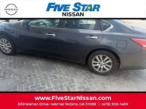 Used 2013 Nissan Altima 2.5 S FWD image 23