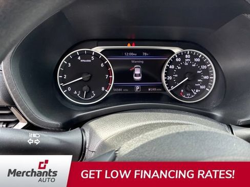 Used 2024 Nissan Sentra SV FWD image 9